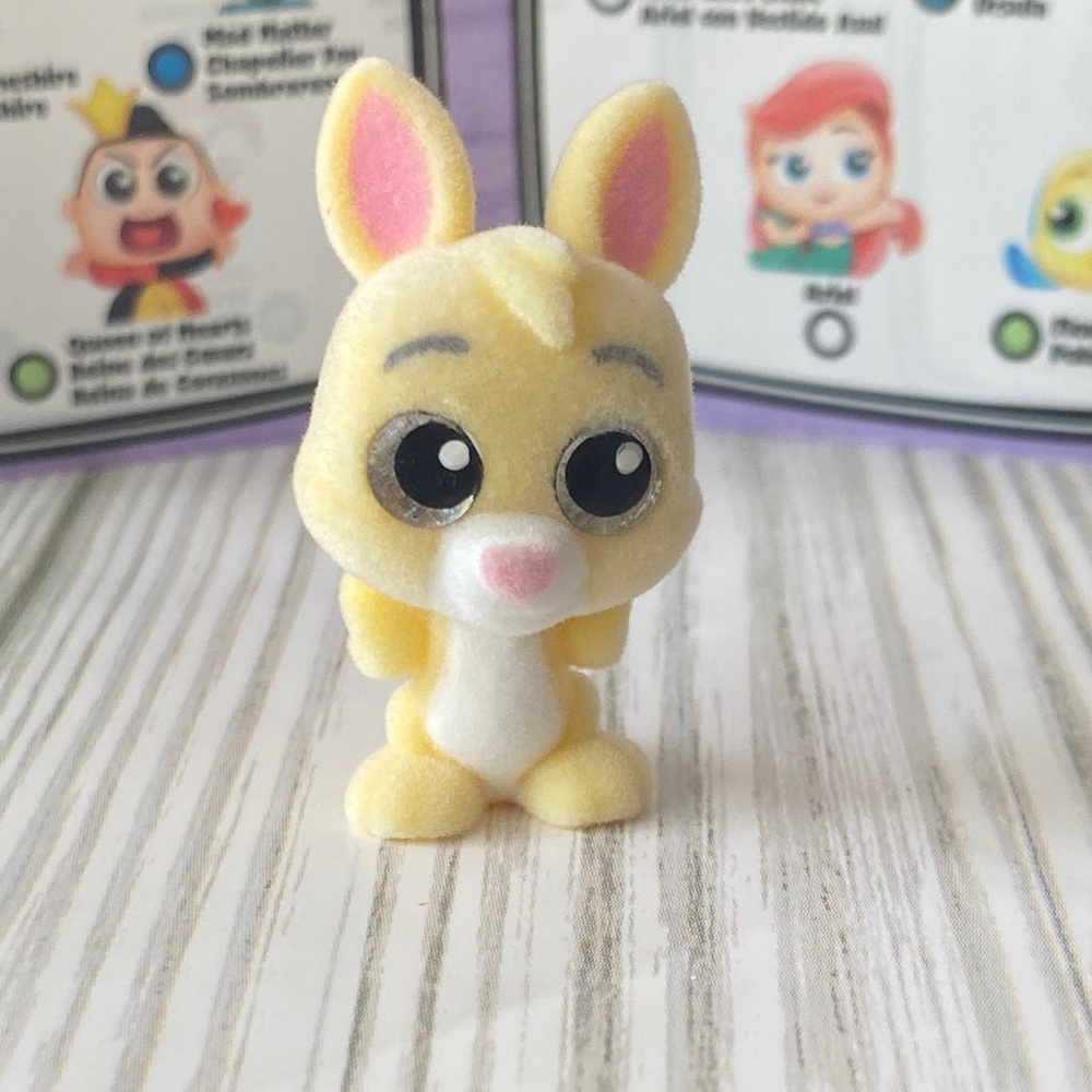 2/$10 Disney Doorables Series 6 *RABBIT*
